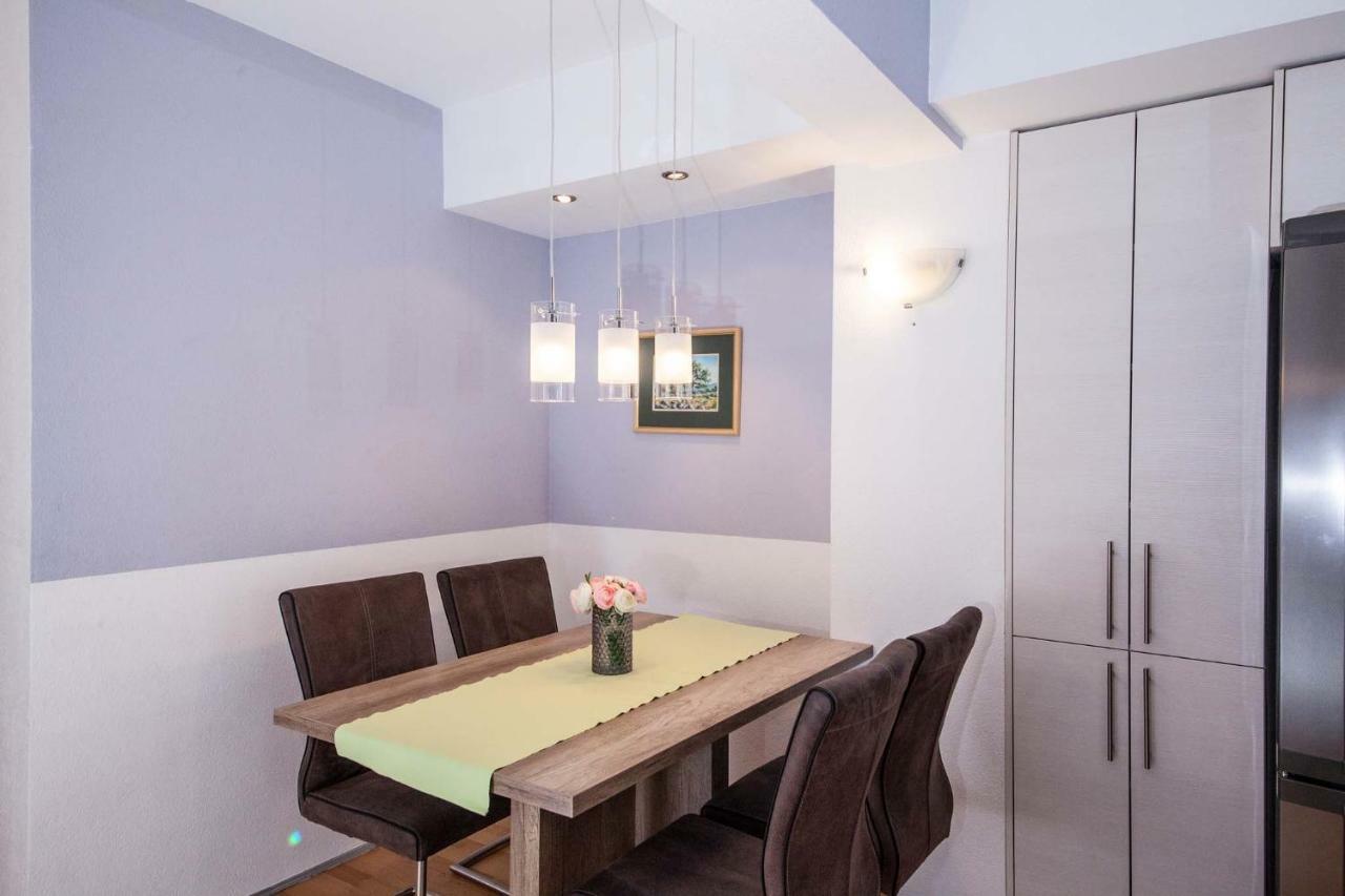 Sarena Appartement Makarska